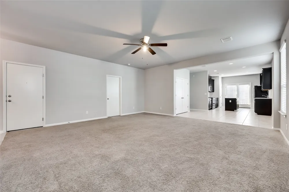 245 E Broade Street Leander, TX 78641