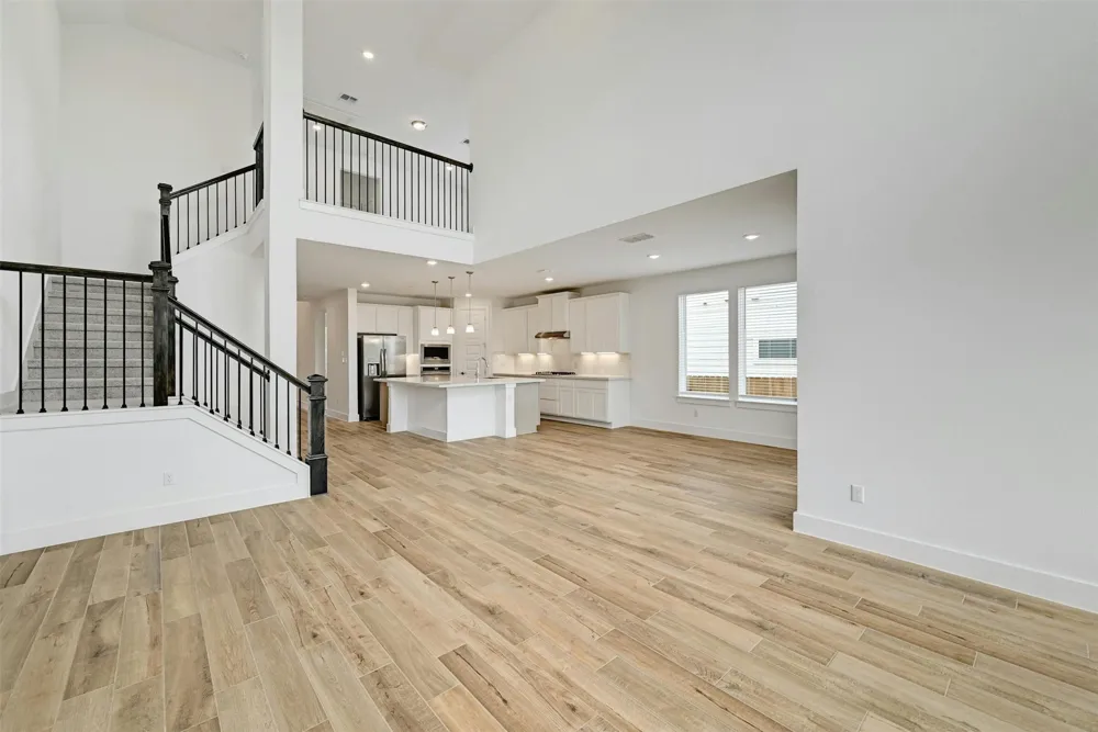 1184 Sage Thrasher Circle Dripping Springs, TX 78620