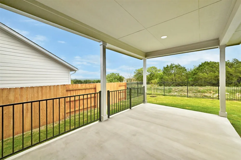 1184 Sage Thrasher Circle Dripping Springs, TX 78620