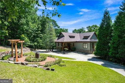 109 Lakewood DR