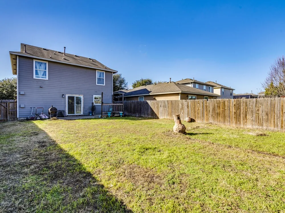 13021 Maidenhair Trail Elgin, TX 78621