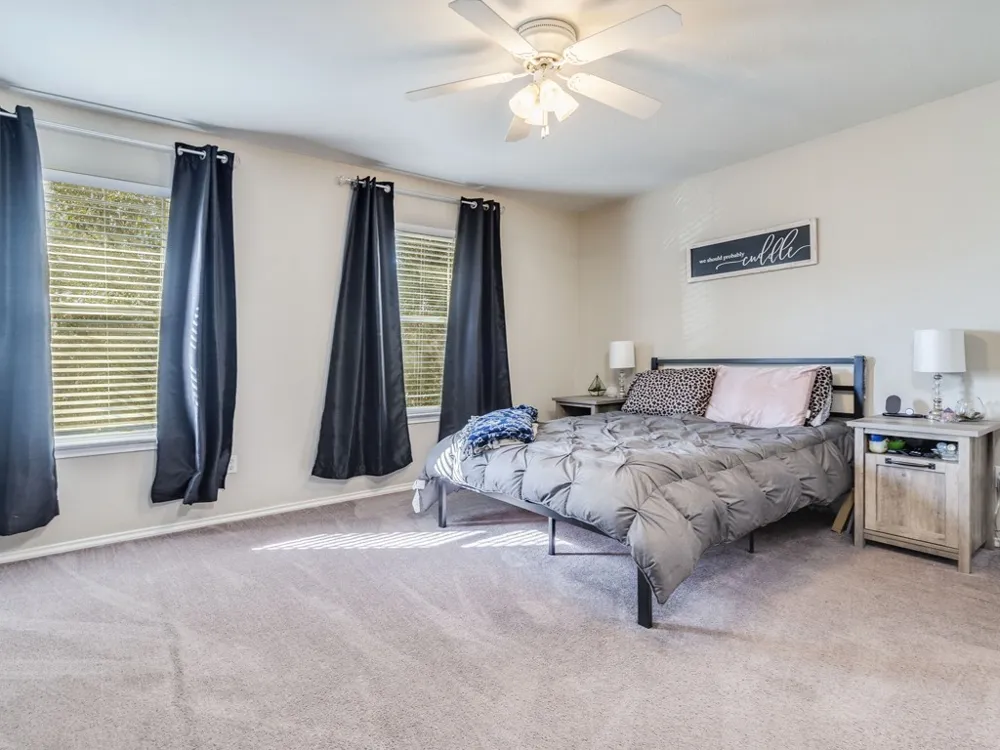 13021 Maidenhair Trail Elgin, TX 78621