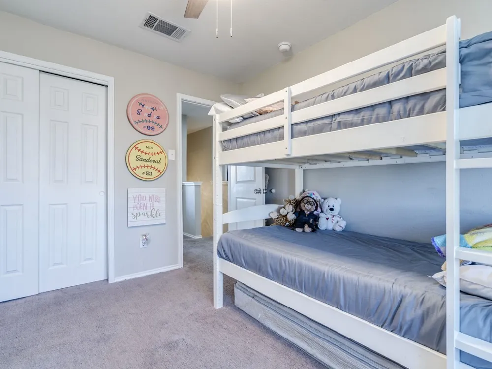 13021 Maidenhair Trail Elgin, TX 78621