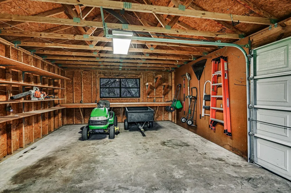 504 Saddlehorn Drive Dripping Springs, TX 78620