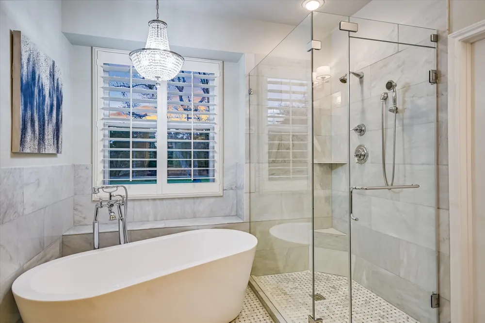 504 Saddlehorn Drive Dripping Springs, TX 78620