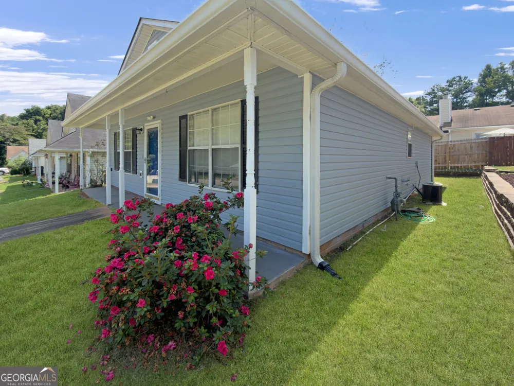 131 Oak CIR S Stockbridge, GA 30281