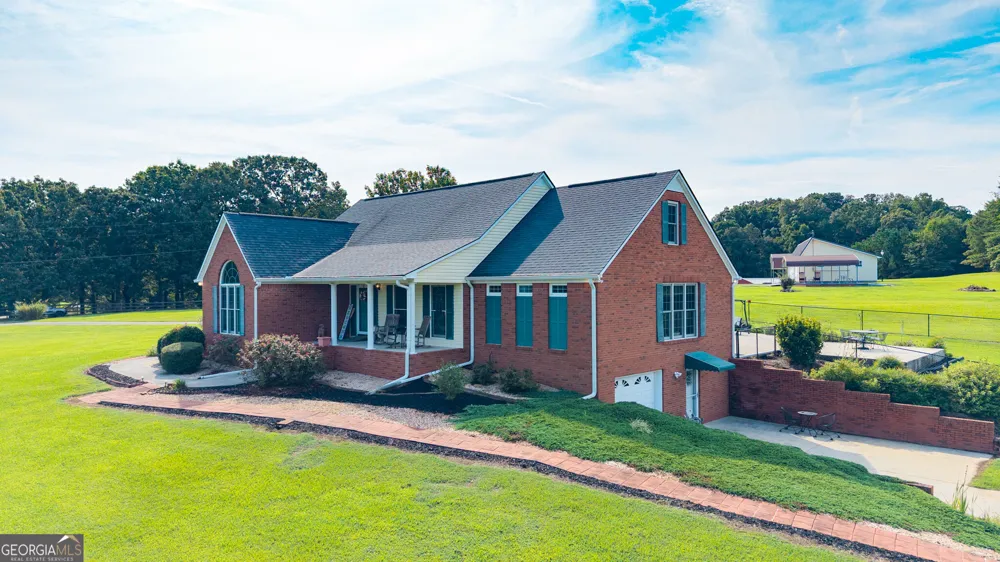 1389 Boone Ford RD SE Calhoun, GA 30701