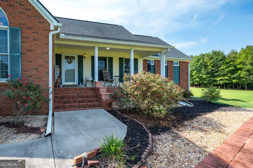 1389 Boone Ford RD SE Calhoun, GA 30701