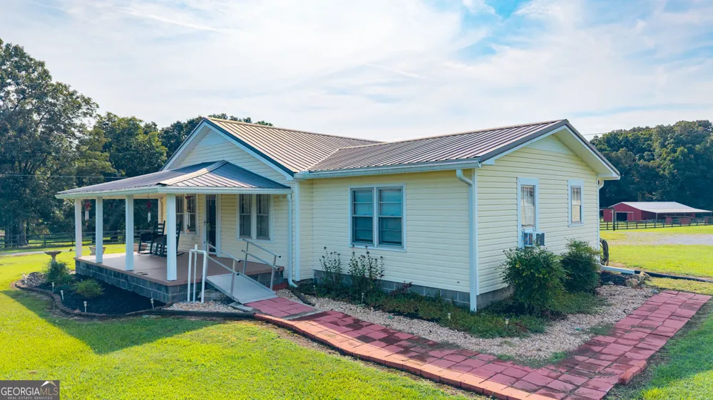 1389 Boone Ford RD SE Calhoun, GA 30701