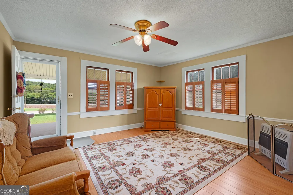 1389 Boone Ford RD SE Calhoun, GA 30701