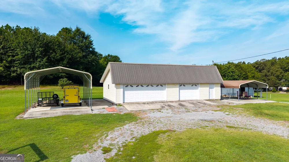 1389 Boone Ford RD SE Calhoun, GA 30701