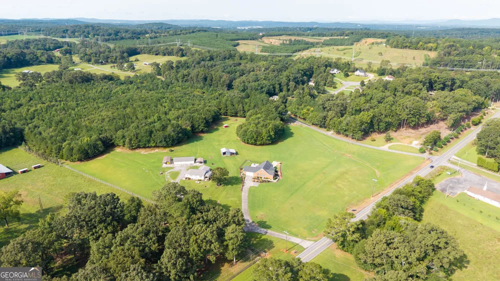 1389 Boone Ford RD SE Calhoun, GA 30701