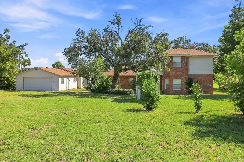 220 Hummingbird Circle Buchanan Dam, TX 78609