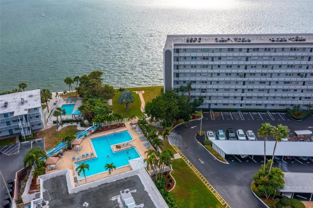 3018 59TH STREET S #111 Gulfport, FL 33707