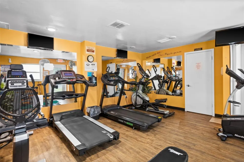 3018 59TH STREET S #111 Gulfport, FL 33707