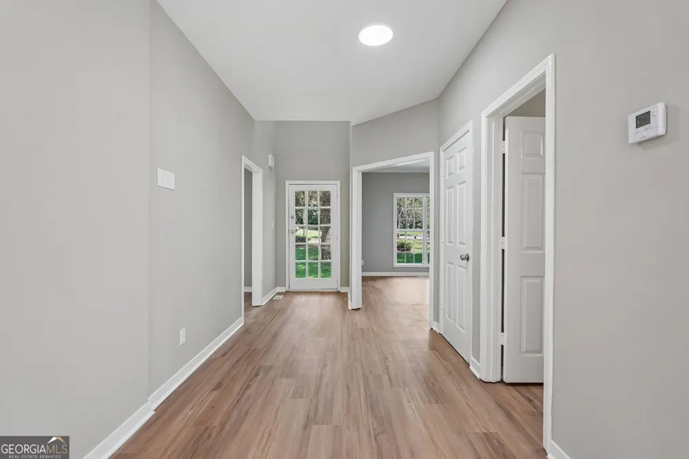161 Lake Ridge DR Newnan, GA 30263