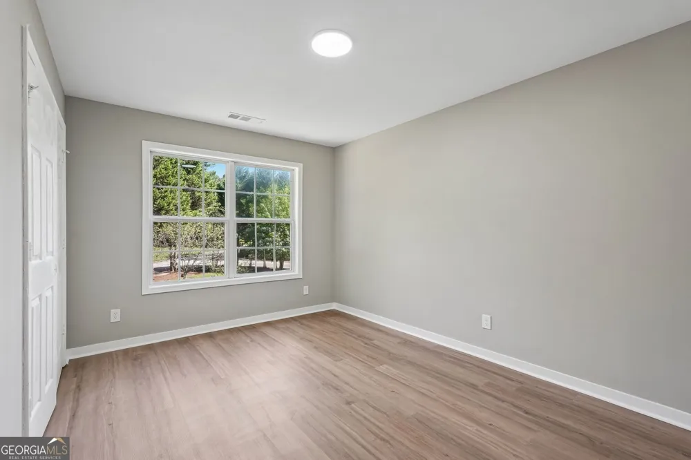161 Lake Ridge DR Newnan, GA 30263
