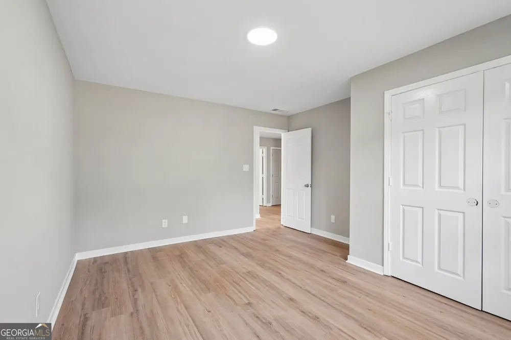 161 Lake Ridge DR Newnan, GA 30263