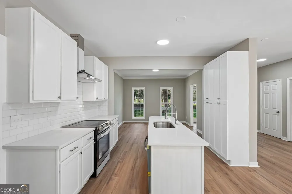 161 Lake Ridge DR Newnan, GA 30263