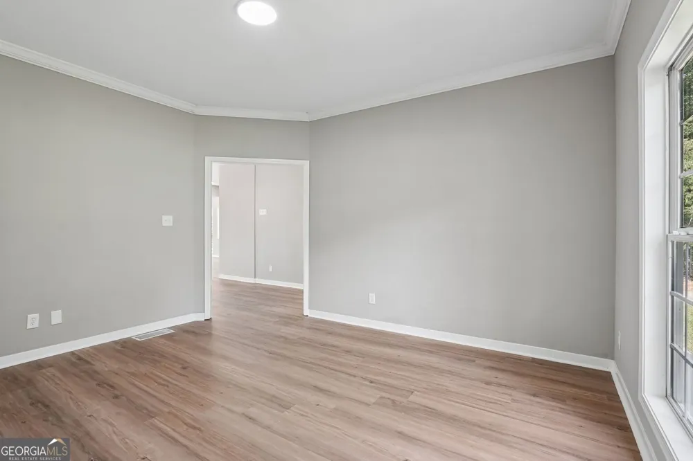 161 Lake Ridge DR Newnan, GA 30263