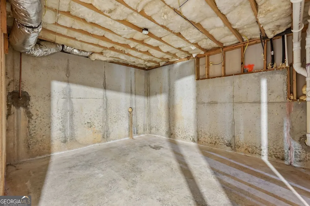 161 Lake Ridge DR Newnan, GA 30263