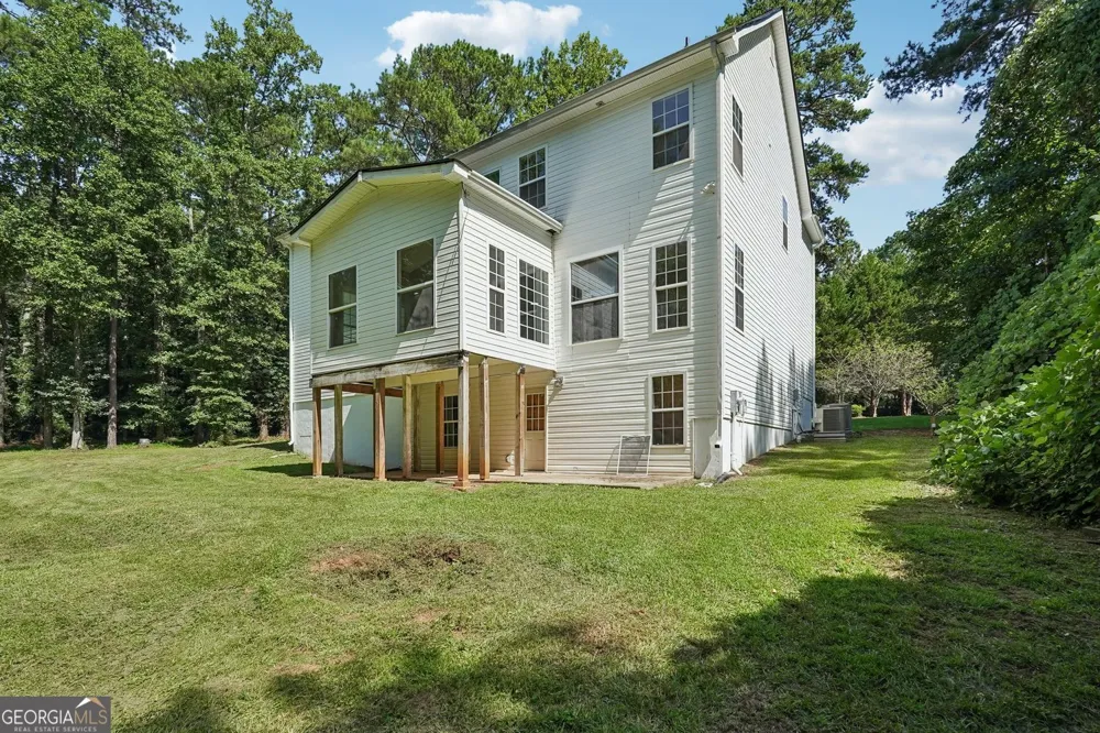 161 Lake Ridge DR Newnan, GA 30263