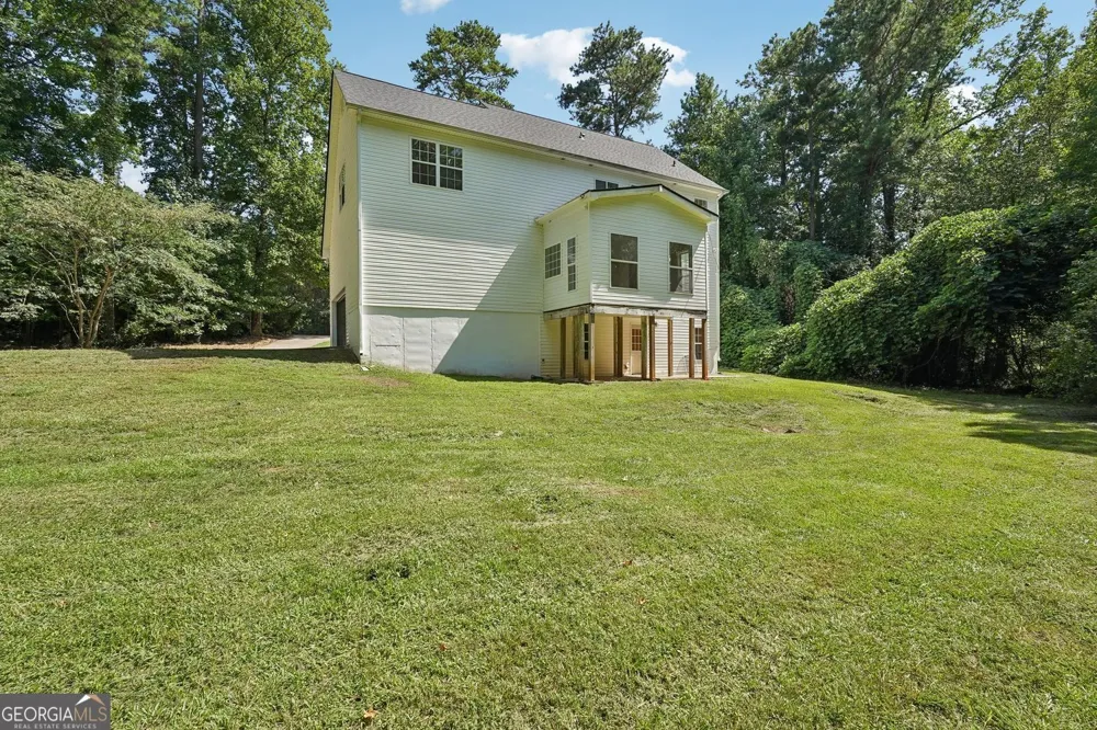 161 Lake Ridge DR Newnan, GA 30263
