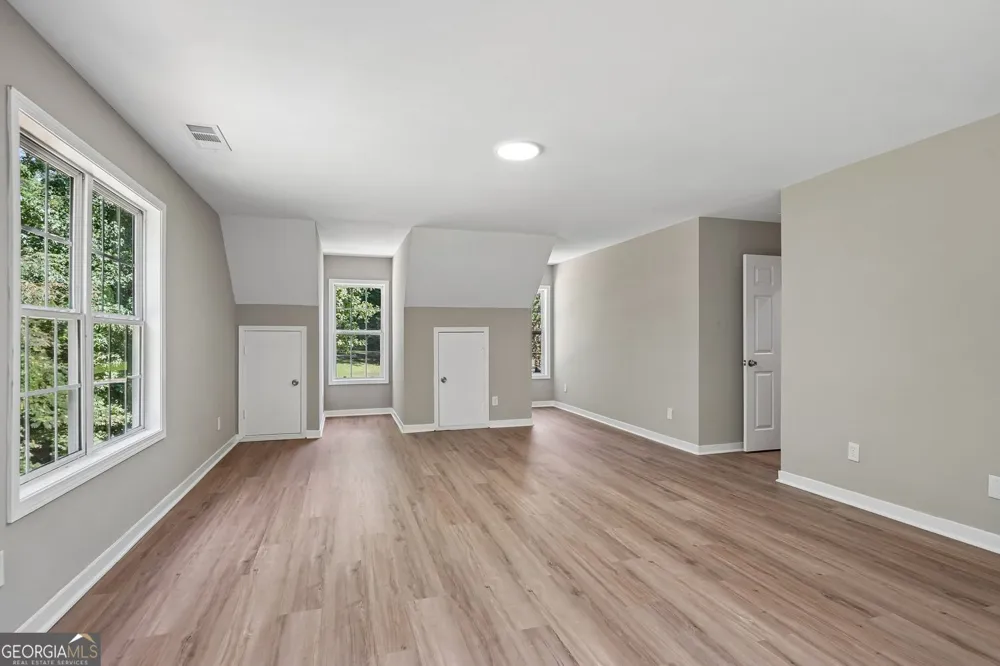 161 Lake Ridge DR Newnan, GA 30263