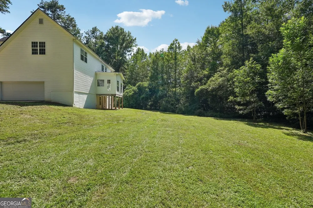 161 Lake Ridge DR Newnan, GA 30263