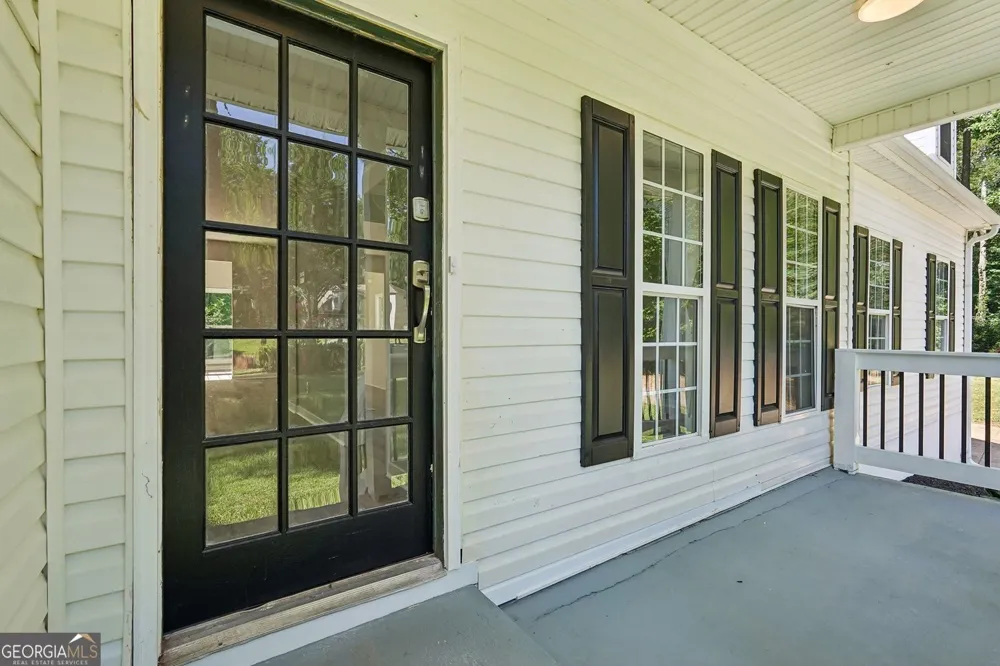 161 Lake Ridge DR Newnan, GA 30263