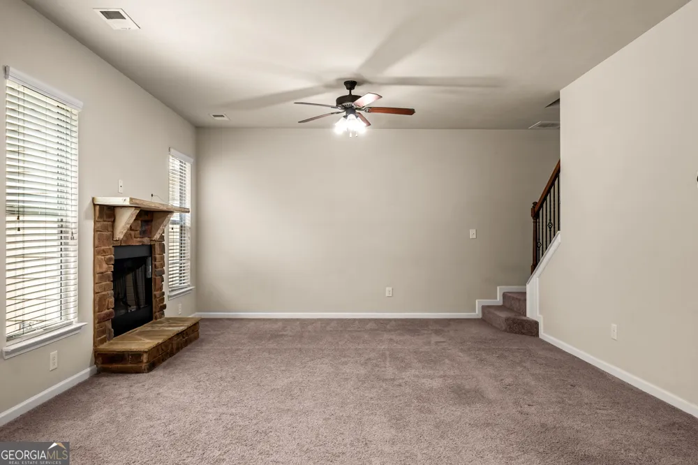 90 Sylvan LOOP Fayetteville, GA 30214