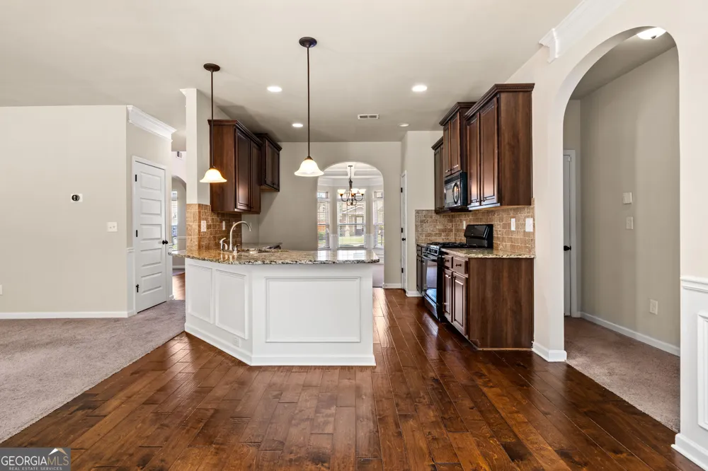 90 Sylvan LOOP Fayetteville, GA 30214