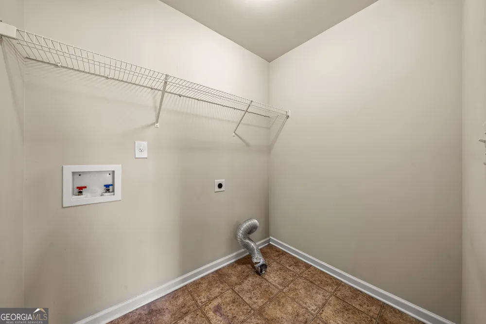 90 Sylvan LOOP Fayetteville, GA 30214