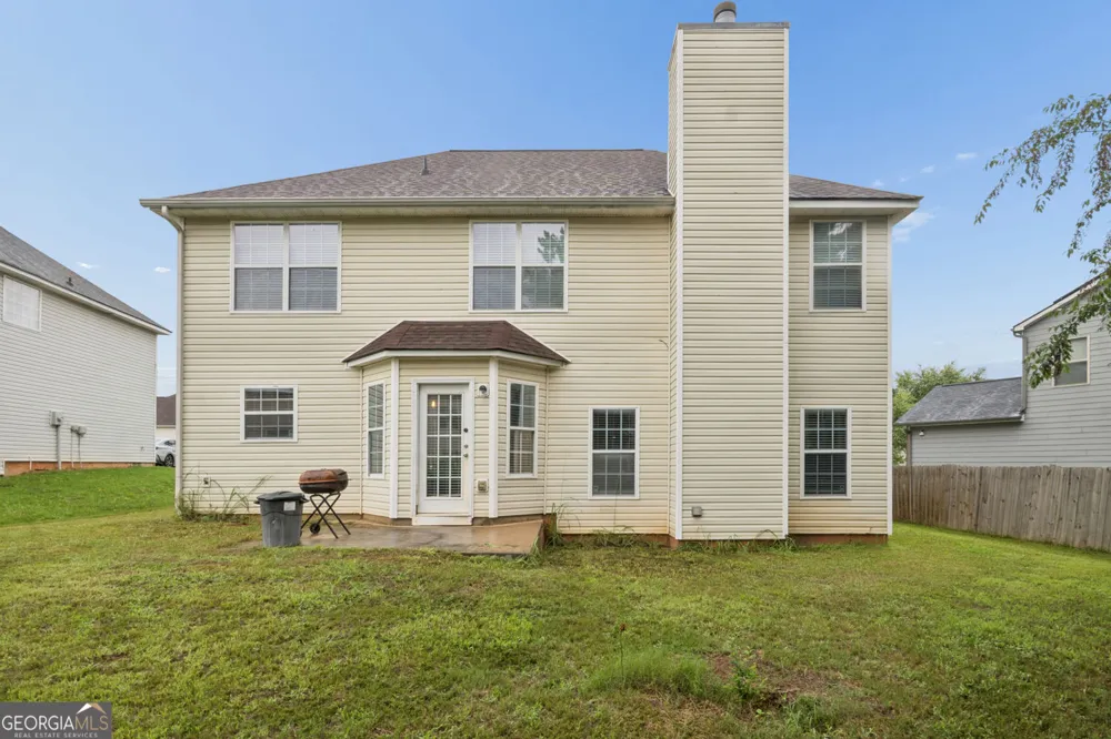439 Lake Ridge LN Fairburn, GA 30213