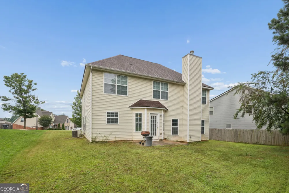 439 Lake Ridge LN Fairburn, GA 30213