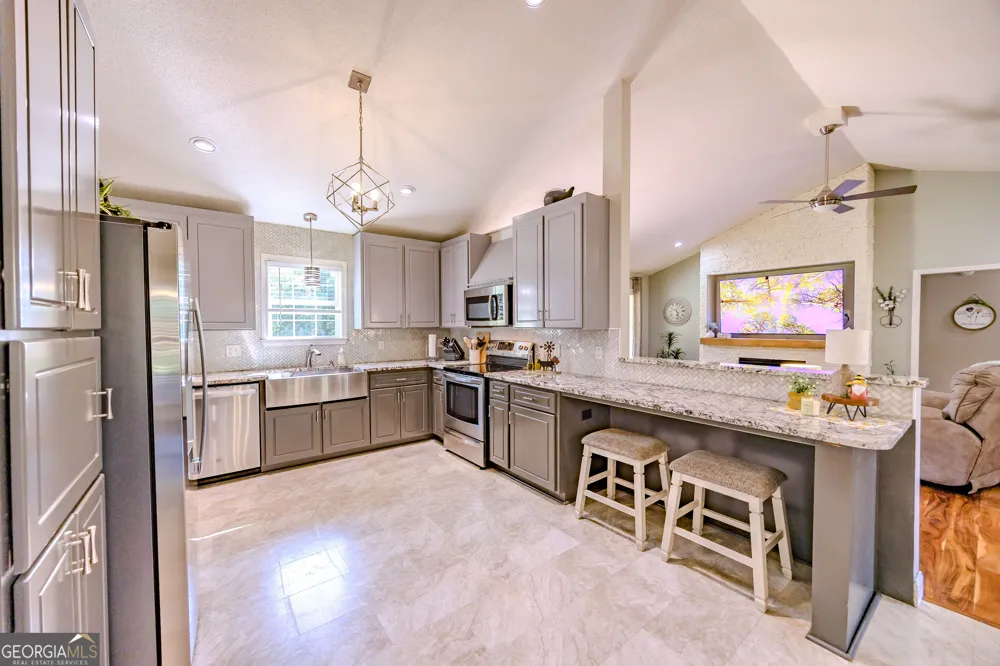 344 Horace Veal Road Milledgeville, GA 31061