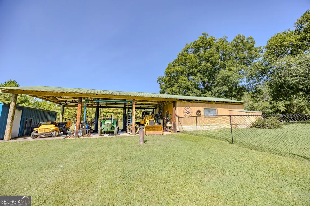 344 Horace Veal Road Milledgeville, GA 31061