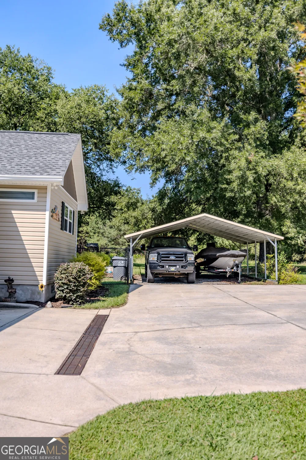 344 Horace Veal Road Milledgeville, GA 31061