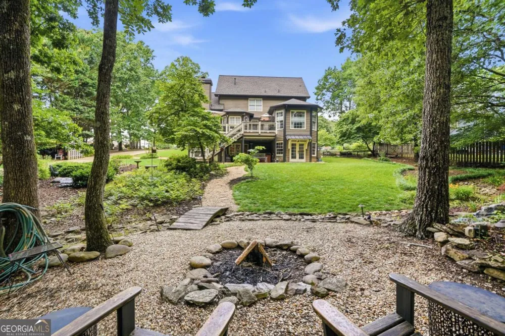 160 Carmel Ridge RD Canton, GA 30114