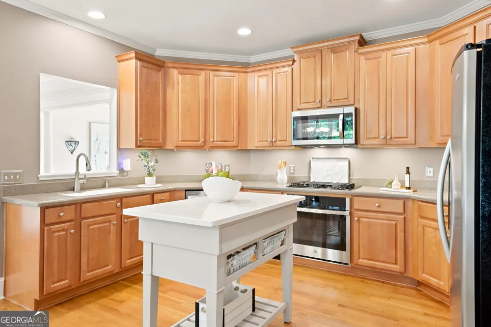 160 Carmel Ridge RD Canton, GA 30114