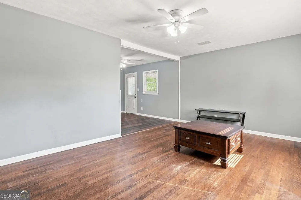 1465 E Highpoint DR Douglasville, GA 30134