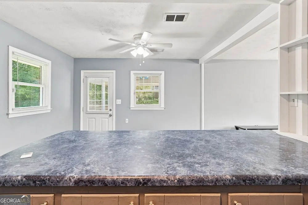 1465 E Highpoint DR Douglasville, GA 30134