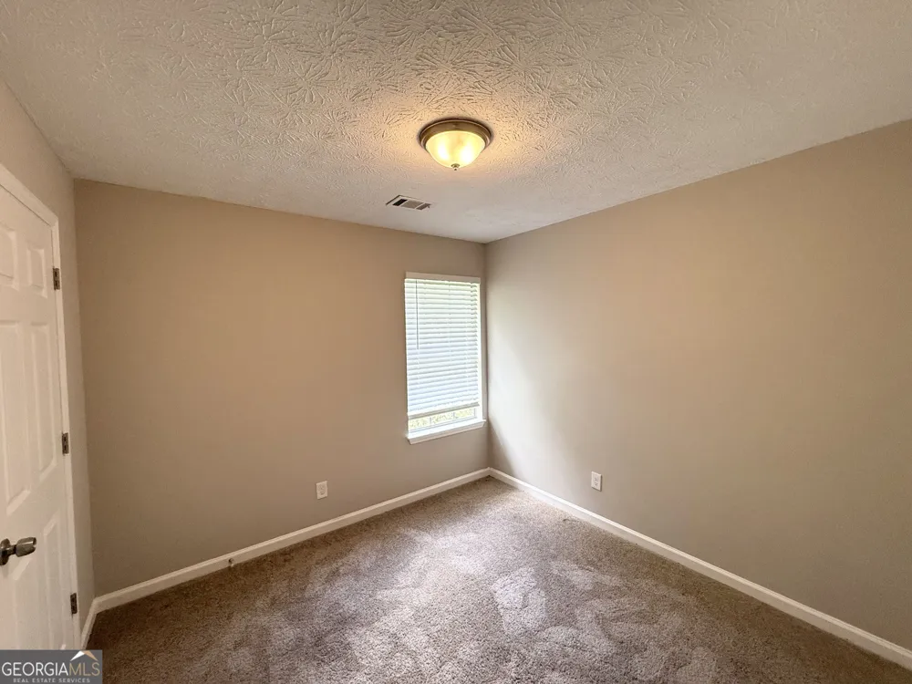 6563 Eastbriar DR Lithonia, GA 30058
