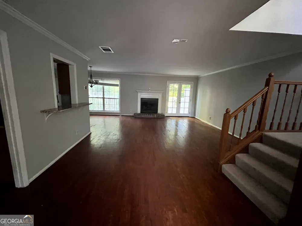 304 Bridge LN SE Smyrna, GA 30082