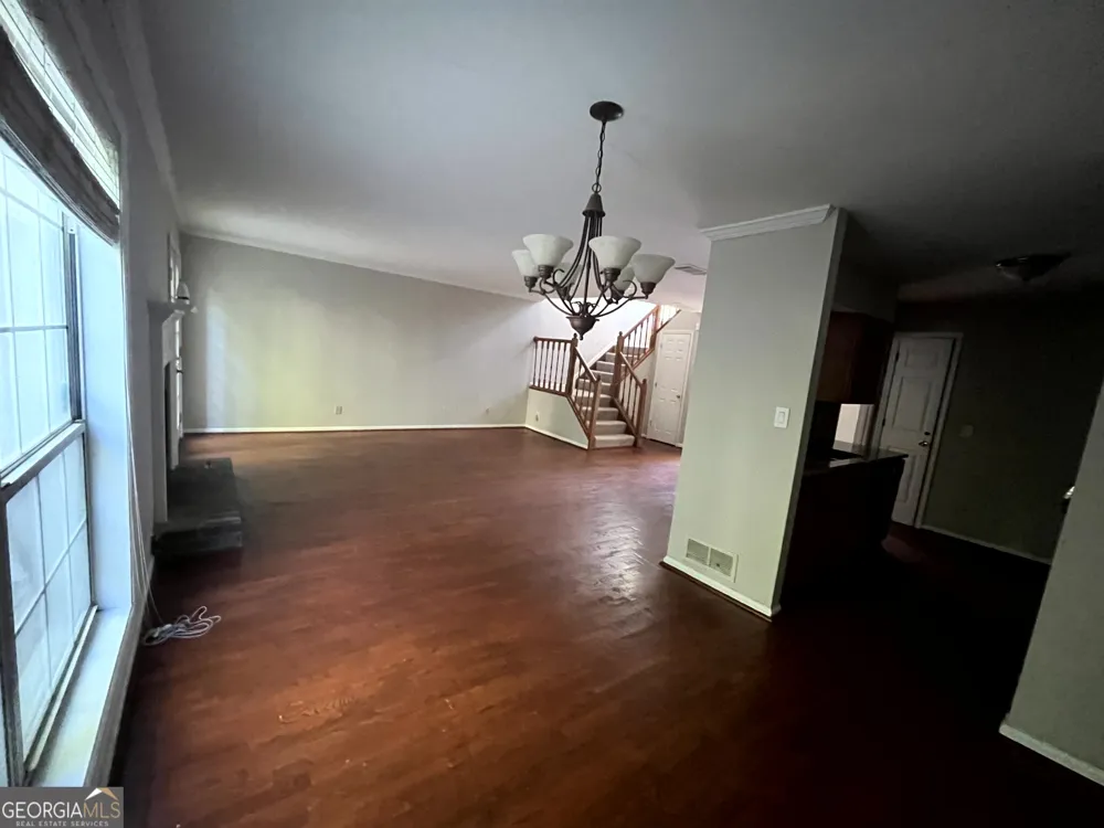 304 Bridge LN SE Smyrna, GA 30082