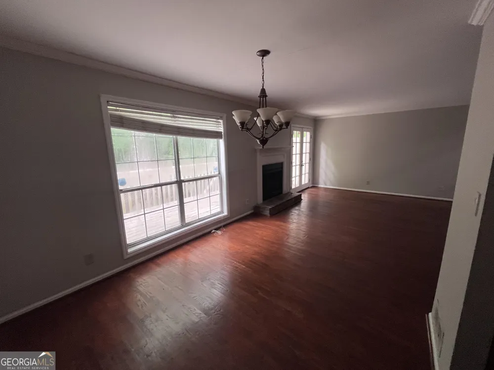 304 Bridge LN SE Smyrna, GA 30082