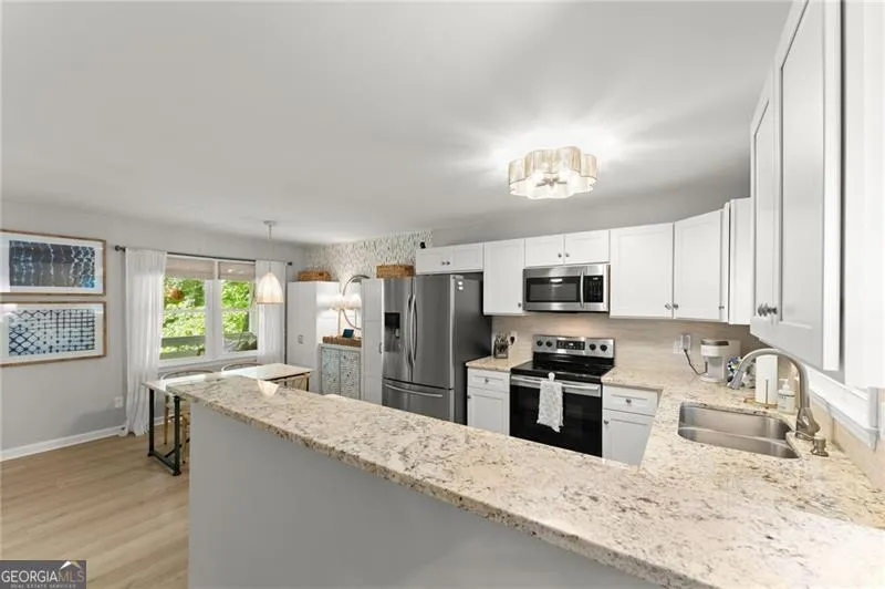 6804 Union Hill RD Canton, GA 30115