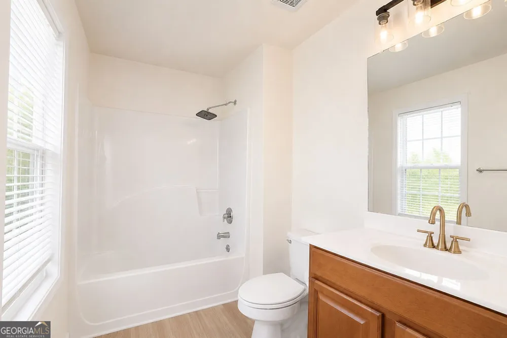 3157 Cedar Glade LN Buford, GA 30519