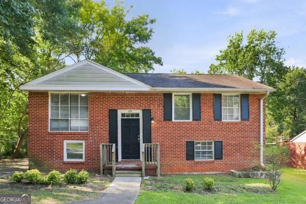 221 Whipporwill WAY Riverdale, GA 30274