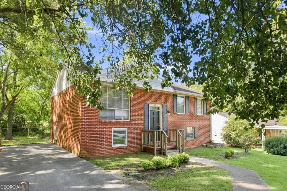 221 Whipporwill WAY Riverdale, GA 30274
